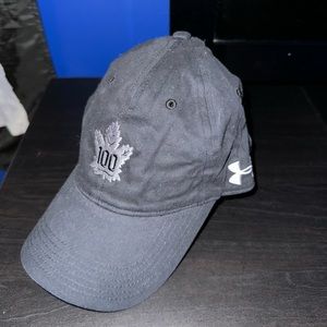 under armour | toronto maple leafs 100 years black hat NWOT
